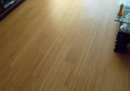 板材價格漲勢洶涌 地板企業如何緩解壓力？.jpg