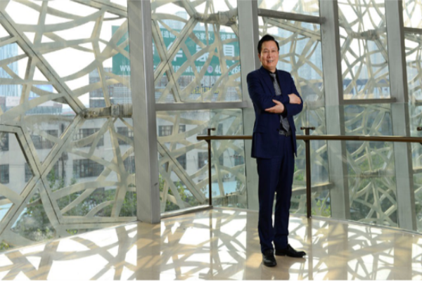 上福布斯亞洲封面人物看誰是中國家居業第一人 