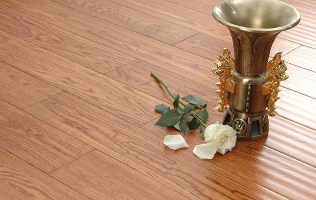 互聯網沖擊下 地板企業三種生存模式凸顯.jpg