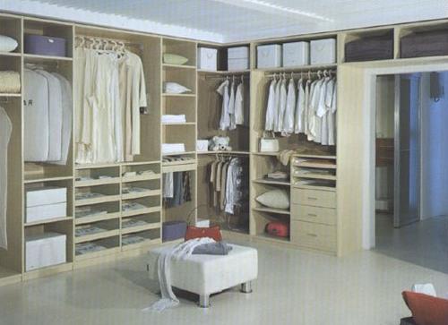 “加法”戰術泛濫 衣柜企業切勿盲目.jpg