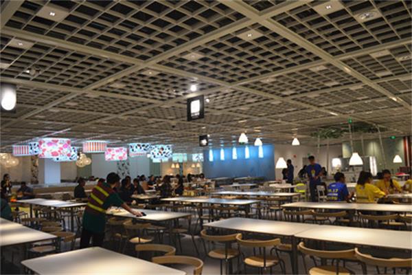 家居應“睇餸食飯”靠“佐料”發力