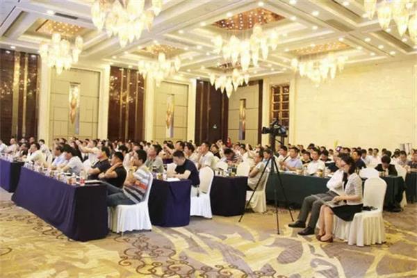 青島家居展承辦2016家居潮流趨勢(shì)發(fā)布會(huì)