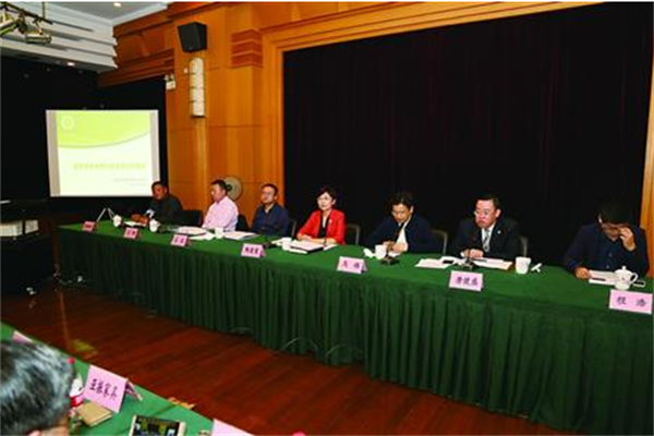   2016實木家居消費社會調查情況