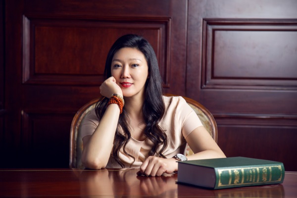 KD嚴(yán)紅：設(shè)計(jì)與品質(zhì)是引領(lǐng)定制家居發(fā)展的雙核