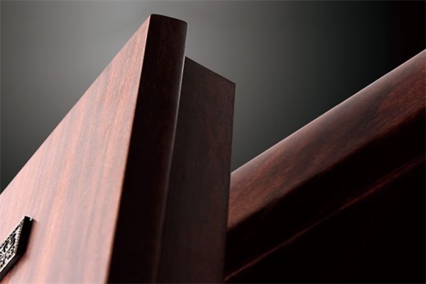 霍爾茨木門：利用“CPL材料”開創(chuàng)門業(yè)新機遇