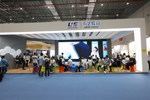 永藝股份:“五彩超燃”點亮家博會