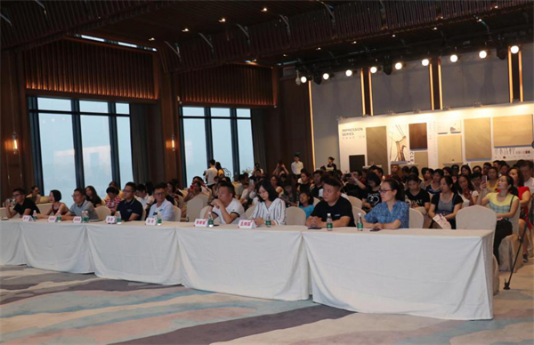 生活家地板第二屆全民戀家節啟動 蘇芩暢聊“戀家三部曲”