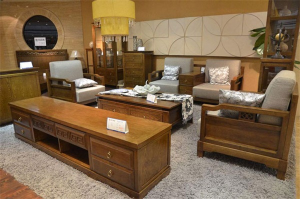 消費升級使家居行業痛點明顯，“冰火兩重天”正在顯現