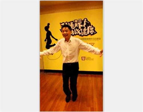 商業(yè)帝國(guó)領(lǐng)袖與順德11歲小女生相愛(ài)相殺